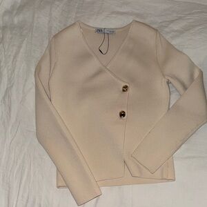 Zara Asymmetrical gold Buttoned Cardigan